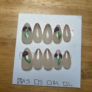 Cherry shimmer press on set